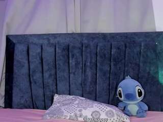 emmie-bunny's CamSoda show and profile