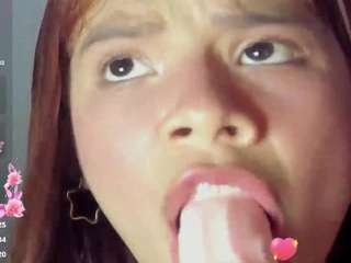 emmie-bunny live cam profile