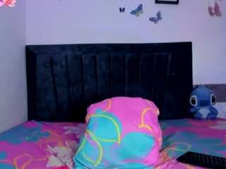 emmie-bunny Sex Cam Show
