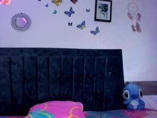 emmie-bunny Sex Cam Show