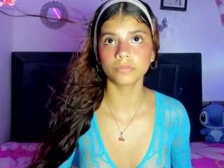 emmie-bunny live webcam show