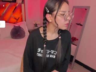 kitty-patitas-su... Live Webcam on CamSoda