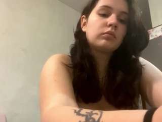 lorafiorini Live Webcam on CamSoda