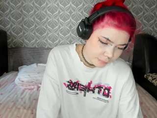 Tori live webcam show