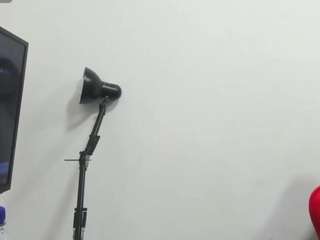 Live webcam model peach-hot on Soda Cams