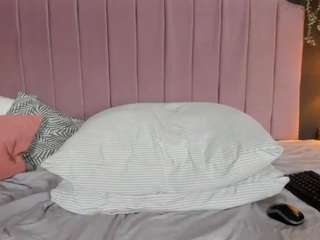 scarlet-t live webcam show