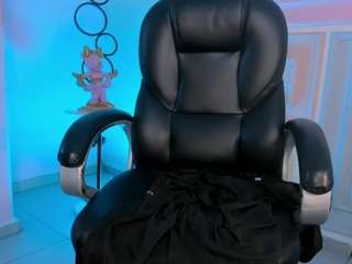 meganwest Live Webcam on CamSoda