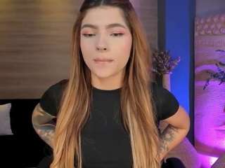 LEXIE WAYNE