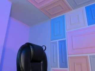 meganwest Live Webcam on CamSoda
