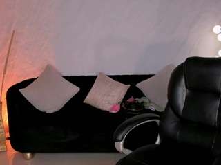 meganwest's live room