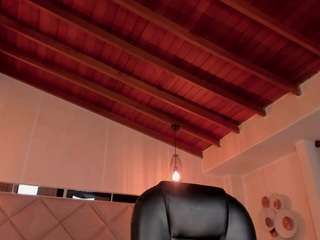 LEXIE WAYNE live webcam show