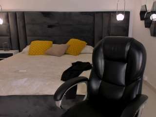 LEXIE WAYNE live webcam show