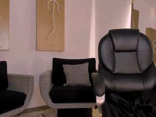 meganwest Live Webcam on CamSoda
