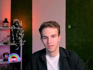 emmanuel-shine live cam