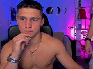 Emmanuel-shine's cam show statistics and live stream