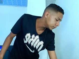 hotboyluxeet