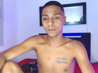 hotboyluxeet Sex Cam Show