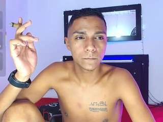 hotboyluxeet Sex Cam Show