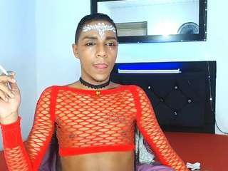 hotboyluxeet live webcam show