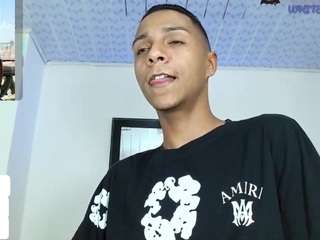 hotboyluxeet