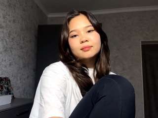 Live webcam model mabellefritsche on Soda Cams