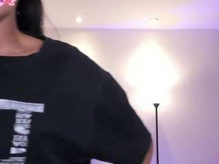 Image 1 of nix-rave1, female webcam model,  years old, on live webcam