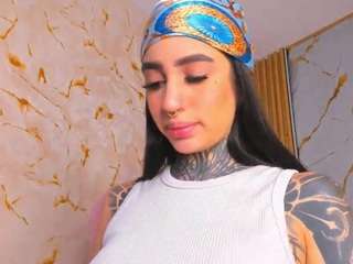 Live webcam model sampalacio on Soda Cams