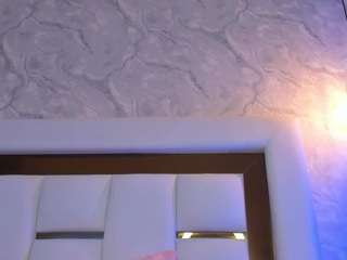 le modèle sampalacio est en webcam porno dans un show sur le site camsoda, il possède les tags suivants: anal,black hair,toys,tattoos,smoking,pov,nipple piercings,lovense,joi,fingering,facial piercings,facesitting,drinking,brown eyes,big tits,hd,petite