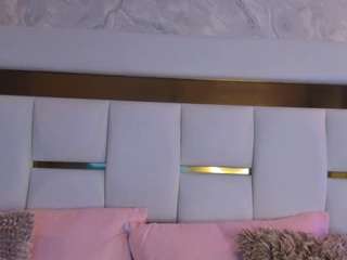 le modèle sampalacio est en webcam porno dans un show sur le site camsoda, il possède les tags suivants: anal,black hair,toys,tattoos,smoking,pov,nipple piercings,lovense,joi,fingering,facial piercings,facesitting,drinking,brown eyes,big tits,hd,petite