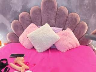 Live cam show with Aurelia Walker