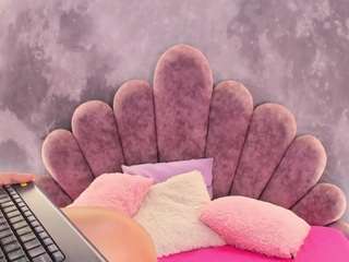 Live cam show with Aurelia Walker