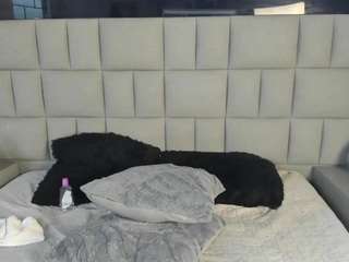 Aurelia Walker live cam preview