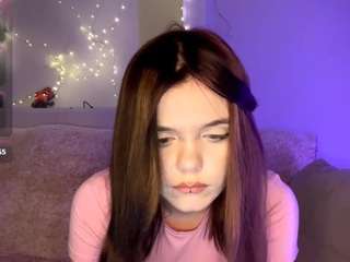 florencerold's CamSoda show and profile