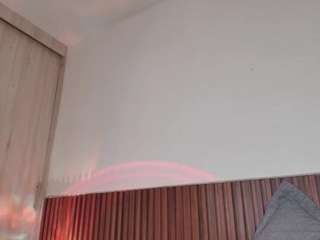 Luna-Rousse live webcam show