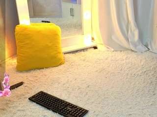 novanovax Live Webcam on CamSoda