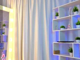 novanovax Live Webcam on CamSoda