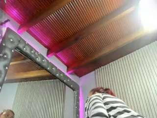 paulinnacurvy live cam profile