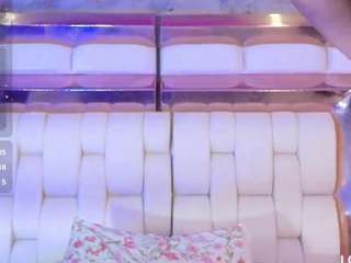 thinprincesss Live Webcam on CamSoda