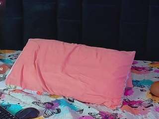 thinprincesss live webcam show
