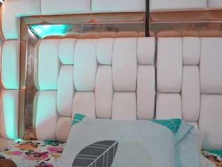 ThinPrincesss live webcam show