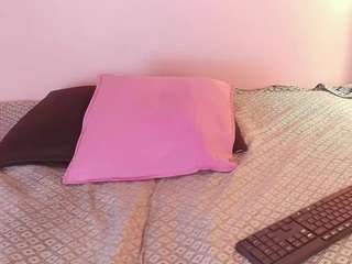 abigail-lady Live Webcam on CamSoda