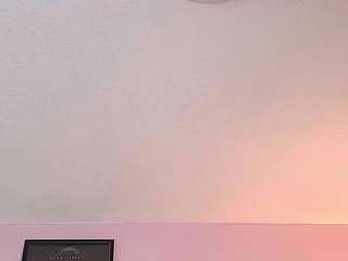 Abigail-lady live webcam show
