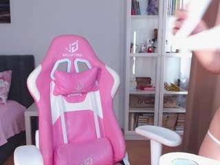 eva-bates Live Webcam on CamSoda