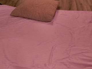 milfprime3, female webcam model,  years old, on live webcam