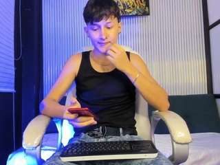 salvatorebenford Live Webcam on CamSoda