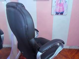 sharaoz01's CamSoda show and profile