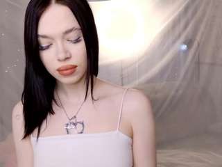 shirleygregory1's CamSoda show and profile