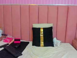 starqueenhyl live webcam show