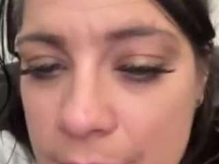 Live webcam model sweetlove13 on Soda Cams