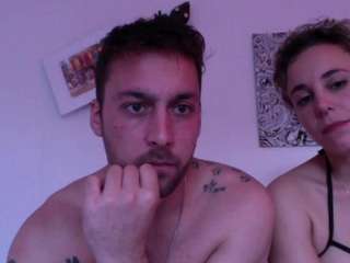 vcompluev Live Webcam on CamSoda